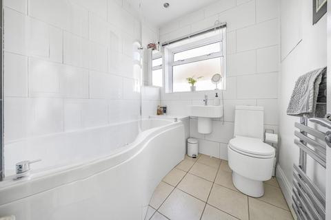 14 Croydon Road, West Wickham, BR4 9HT