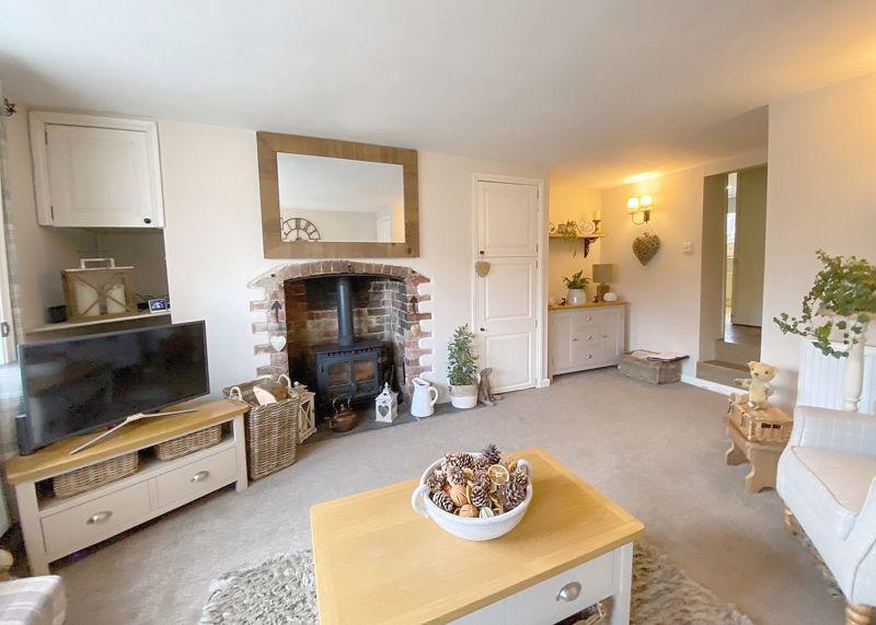 Sand Street, Longbridge Deverill 2 bed terraced house £309,950