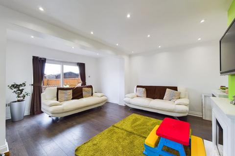 50 Tamar Drive, Aveley, South Ockendon, RM15 4NB