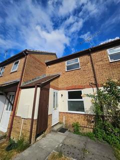 2 bedroom terraced house to rent, Perrys Lea, Bristol