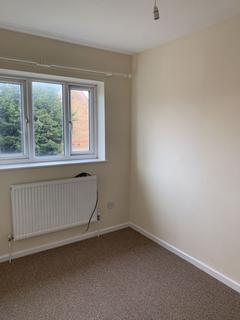 2 bedroom terraced house to rent, Perrys Lea, Bristol