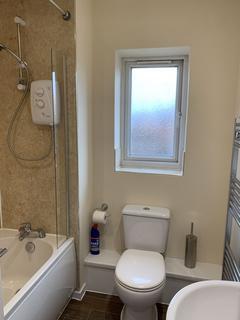 2 bedroom terraced house to rent, Perrys Lea, Bristol