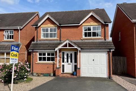 4 bedroom detached house for sale - KINGS ACRE