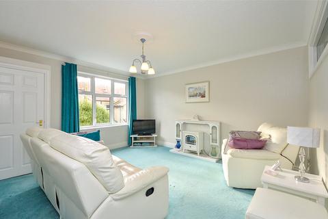 2 bedroom apartment for sale - Craig Y Don Parade, Llandudno, Conwy, LL30