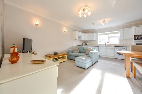 2 bedroom apartment for sale, Craig Y Don Parade, Llandudno, Conwy, LL30