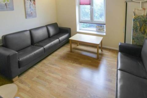 1 bedroom in a house share to rent - Gwennyth House, Flat 2, Room 2, Cathays, Cardiff