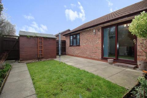 2 bedroom semi-detached bungalow for sale - Nightingale Court, Gunthorpe, Peterborough, PE4 7FH