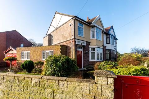 3 bedroom semi-detached house for sale - Vicarage Road, Ashton-in-Makerfield, Wigan, WN4