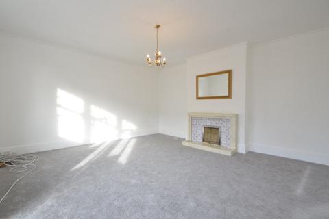 2 bedroom apartment to rent - Portmore Park Road, Weybridge, KT13