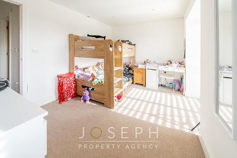 5 Mapleton Gardens, Ipswich, IP4 5FB