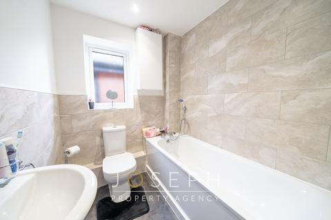 5 Mapleton Gardens, Ipswich, IP4 5FB