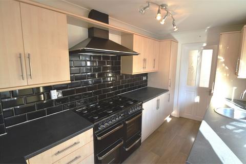 3 bedroom terraced house to rent, Overton Road, Abbey Wood, SE2