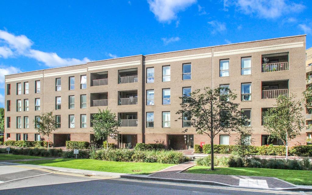 Adenmore Road, Catford, London, SE6 1 bed flat for sale £310,000
