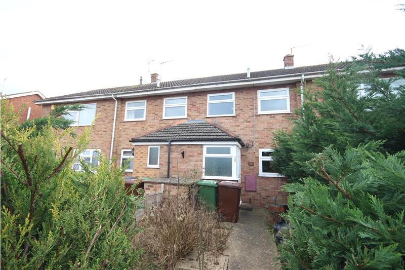Antrim Road, Lincoln, Lincolnshire... 2 bed terraced house £110,000