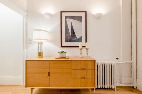 2 bedroom apartment to rent, Strathmore Court,  Park Road, London