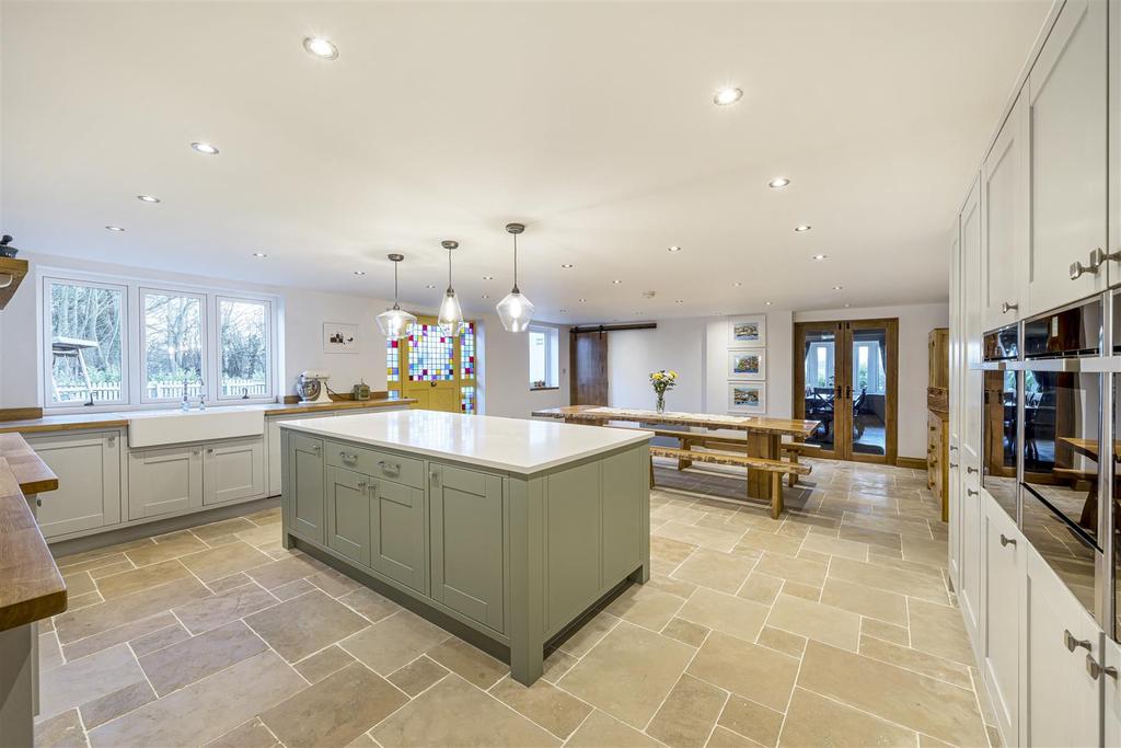 Brackenholme Cottages, Brackenholme, YO8 6EJ 6 bed semi-detached house ...