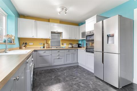 59 Swallow Drive, Pool In Wharfedale, Otley, LS21 1RS