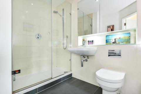 2 bedroom flat to rent, Roehampton Lane, Putney SW15