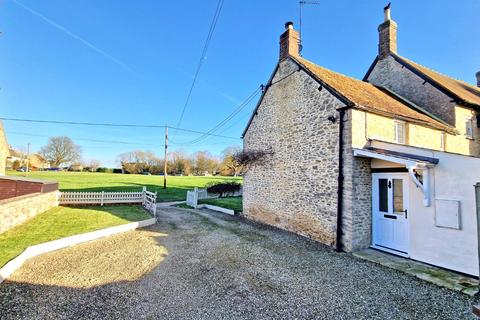 2 bedroom cottage for sale - The Green, Fringford