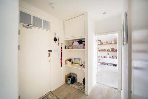 Flat 27, Cranley Court Aldrington Close, Hove, BN3 5UA