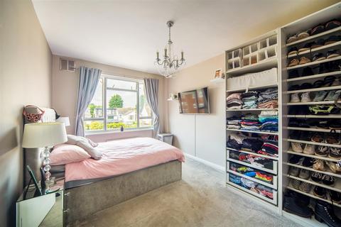 Flat 27, Cranley Court Aldrington Close, Hove, BN3 5UA
