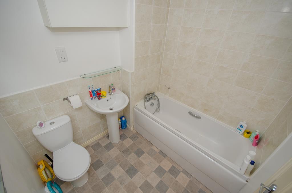 Bathroom.jpg