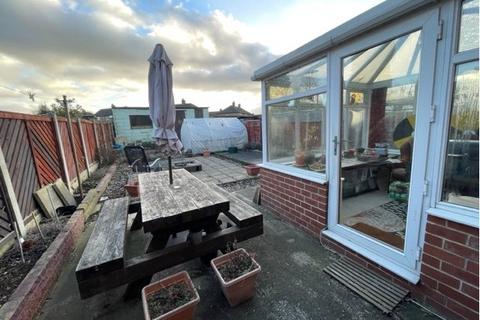 43 Warren Avenue, Wakefield, WF2 7JW