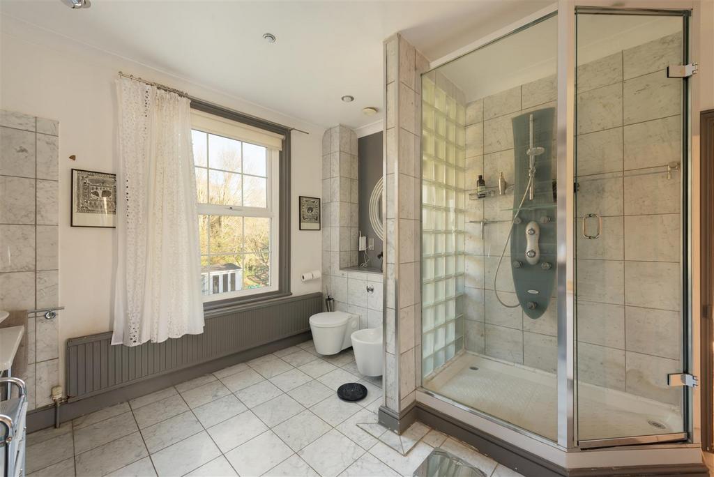 Leycroft Close, Canterbury