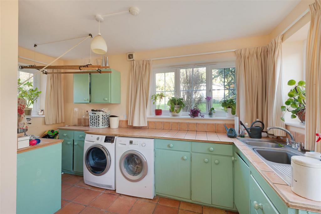 Leycroft Close, Canterbury