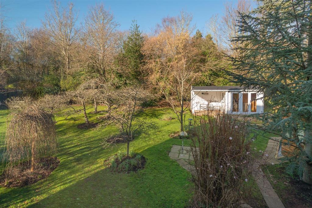 Leycroft Close, Canterbury