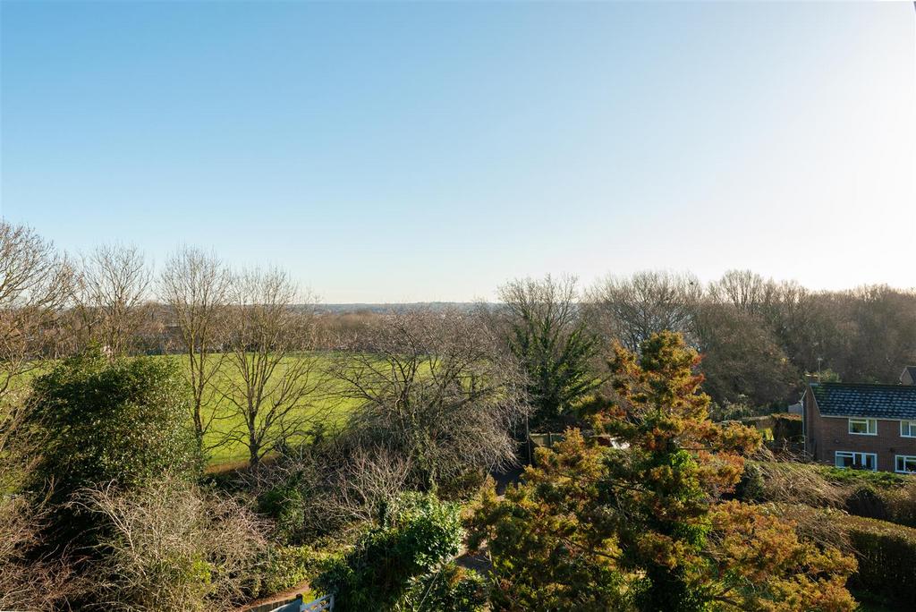 Leycroft Close, Canterbury