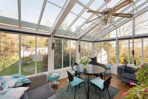 Hillmead Leycroft Close, Canterbury, CT2 7LB