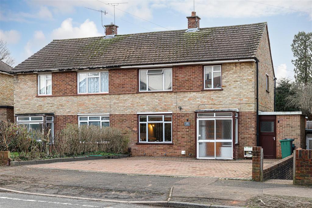 Arbutus Road, Redhill 3 bed semidetached house for sale £450,000