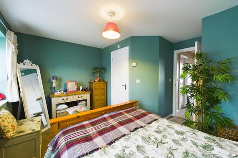 25 Bryn Uchaf, Bryn, Llanelli, SA14 9UJ