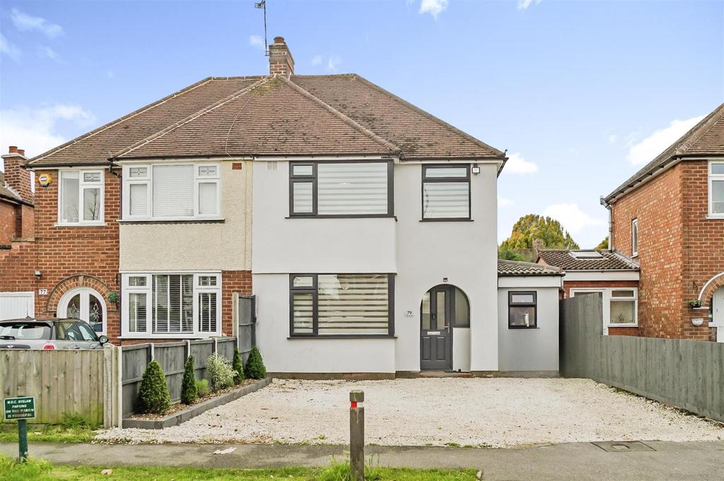 Heathcote Road, Whitnash, Leamington Spa 3 bed semidetached house for