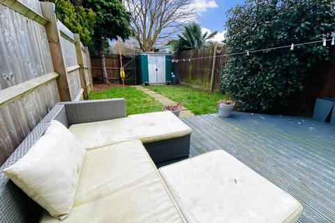 23 Annesley Close, Northampton, NN3 3HD