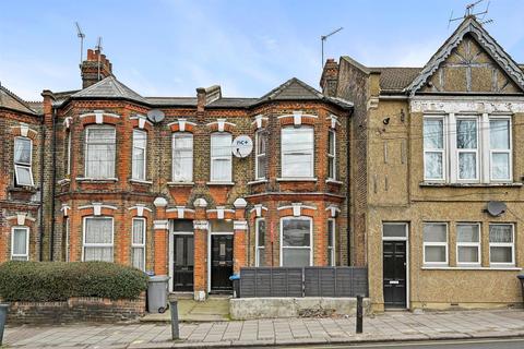 3 bedroom flat for sale - Acton Lane, London