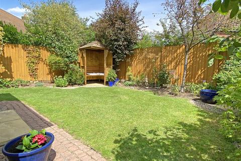 6 Hidcote Way, Great Notley, Braintree, CM77 7XT