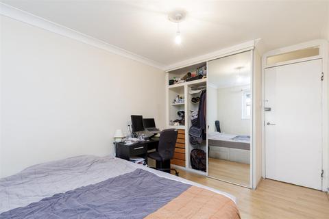2 bedroom apartment to rent - Pollitt Drive, NW8