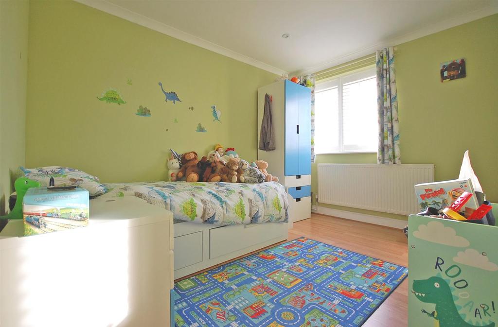 Bed 3.jpg