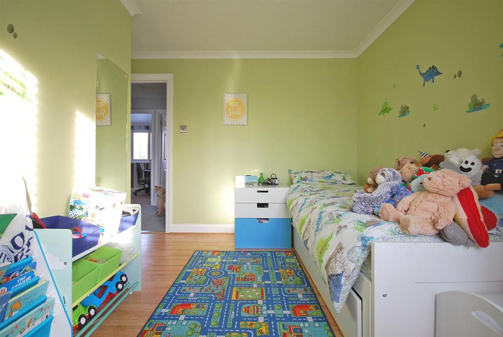 Bed 3b.jpg