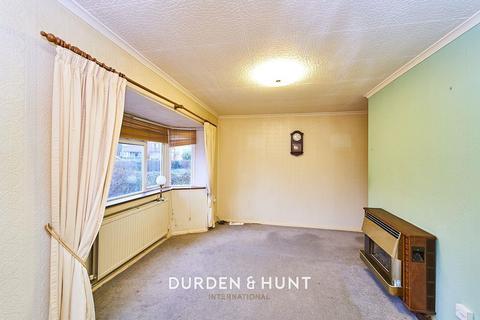 73 Cripsey Avenue, Ongar, CM5 0AU