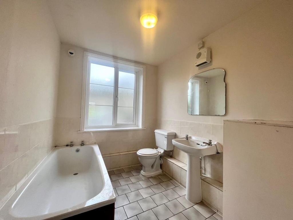Room7.jpg