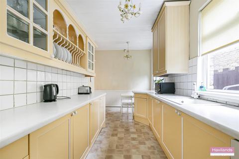 4 bedroom semi-detached house for sale - The Orchard, Winchmore Hill, N21