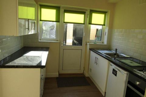 3 bedroom terraced house to rent - Carhampton Road, Sutton Coldfield