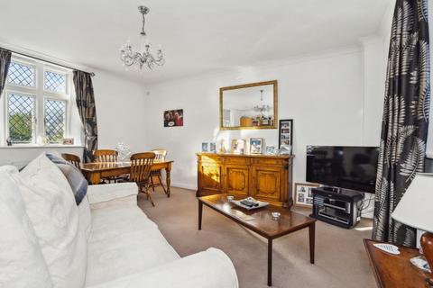 1 bedroom flat for sale - Whielden Street, Old Amersham, Buckinghamshire, HP7 0AP