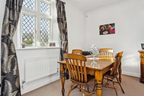 1 bedroom flat for sale - Whielden Street, Old Amersham, Buckinghamshire, HP7 0AP
