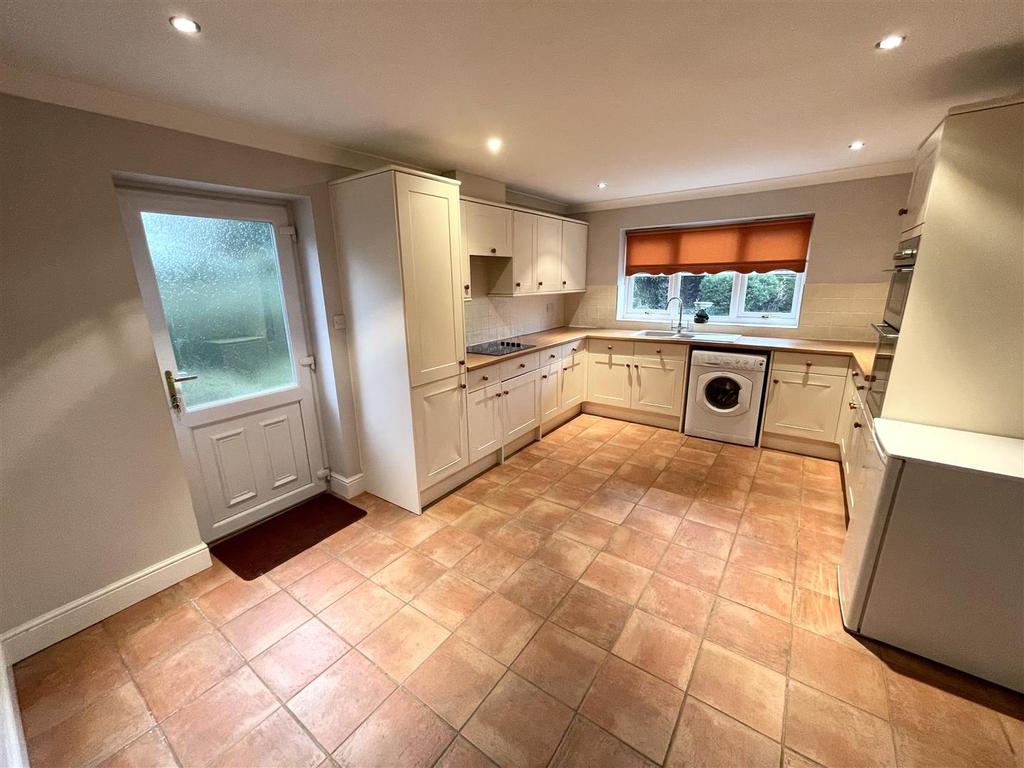 Lowgate, Fleet Hargate, Holbeach... 3 bed detached bungalow £325,000