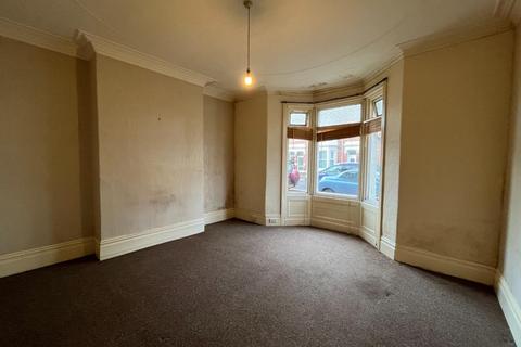 2 bedroom flat for sale - Trevor Terrace, North Shields, NE30 2DF
