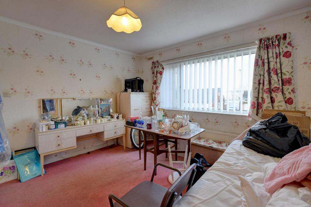 Bedroom One - 2.jpg